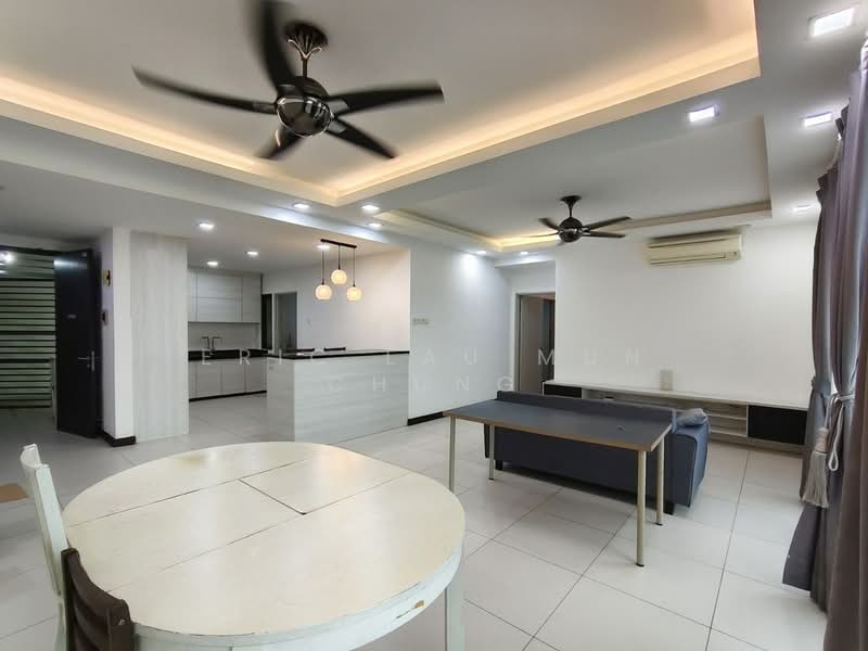 Condominium for Rent at Zefer Hill Residence - Eric Lau Mun Chung - Living Room - PropertyGuru.com.my