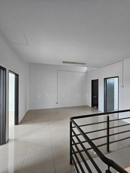 Upstairs Hallway 