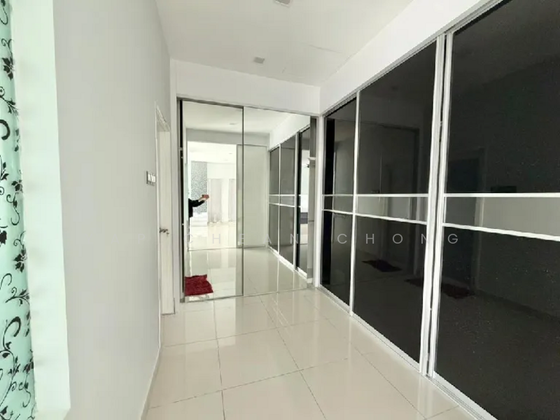 Corridor