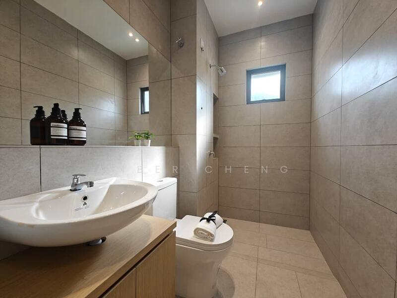 2-storey Terraced House for Sale in Bandar Gamuda Gardens (Rawang) - Amber Cheng - Bathroom - PropertyGuru.com.my