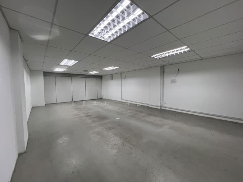 Office for Rent in Taman Perai (Perai) - Sean Heng - Interior - PropertyGuru.com.my