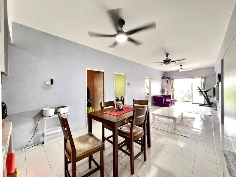 For Sale - Desa Pelangi Condominium