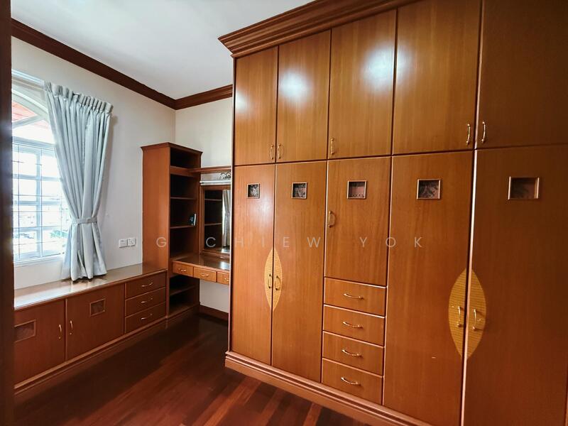 For Rent - Damai