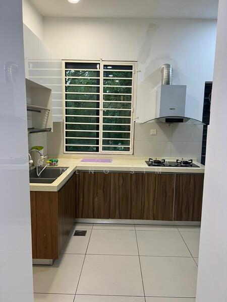 2-storey Terraced House for Sale in 16 Sierra (Puchong) - Gregory Han Meng Sim - Kitchen - PropertyGuru.com.my