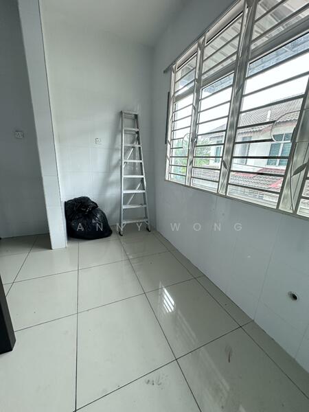 Untuk Disewa - Taman Titi Heights