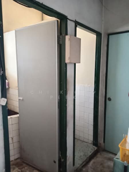Kepong Baru Jalan Helang untuk Untuk Dijual - RM 580,000, Mac 2026 - Bathroom - PropertyGuru.com.my
