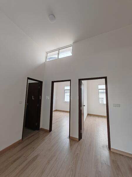 2-storey Terraced House for Rent in Semenyih (Selangor) - Ling Ling - Corridor - PropertyGuru.com.my