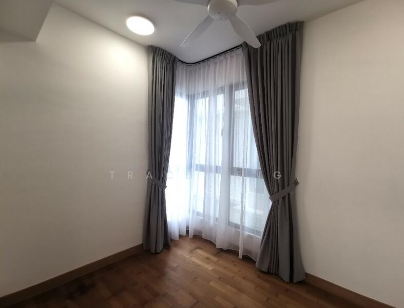 3rd Bedroom/Study/Office Room