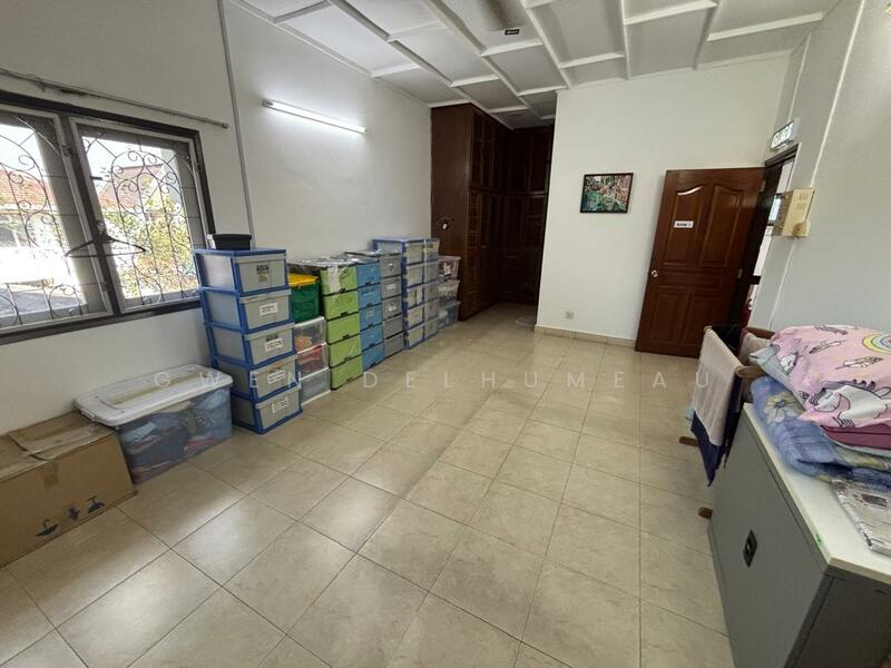 1st floor: Master bedroom 