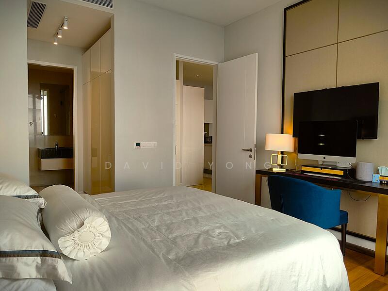 master bedroom ensuite bath