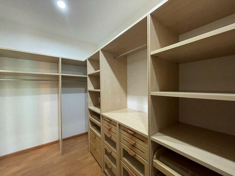 Closet
