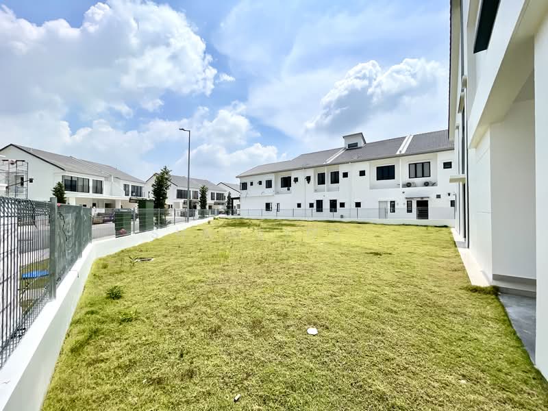 Rumah Teres 2 Tingkat untuk Dijual di Cyberjaya (Selangor) - Shamzjoe . - Exterior - PropertyGuru.com.my