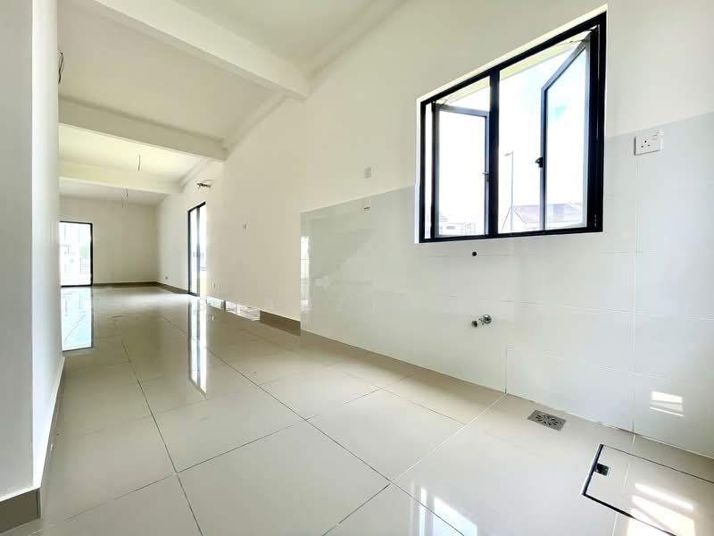 Rumah Teres 2 Tingkat untuk Dijual di Cyberjaya (Selangor) - Shamzjoe . - Kitchen - PropertyGuru.com.my