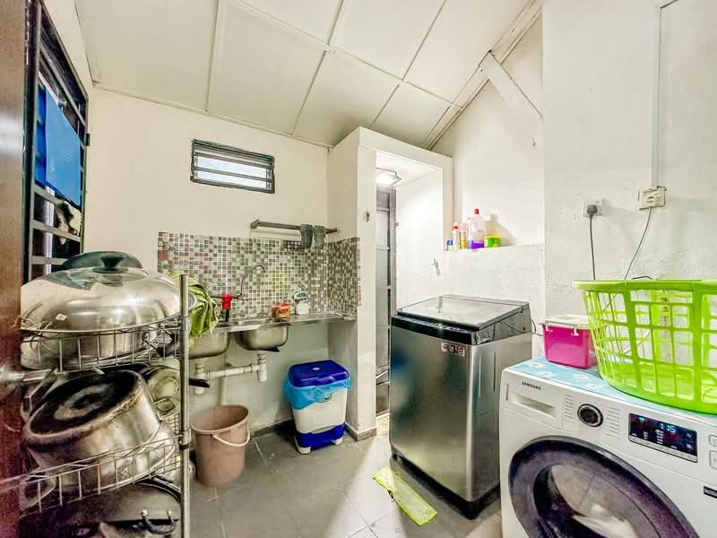 Ivy Terrace, Denai Alam untuk Untuk Dijual - RM 1,080,000, Mac 2026 - Kitchen - PropertyGuru.com.my