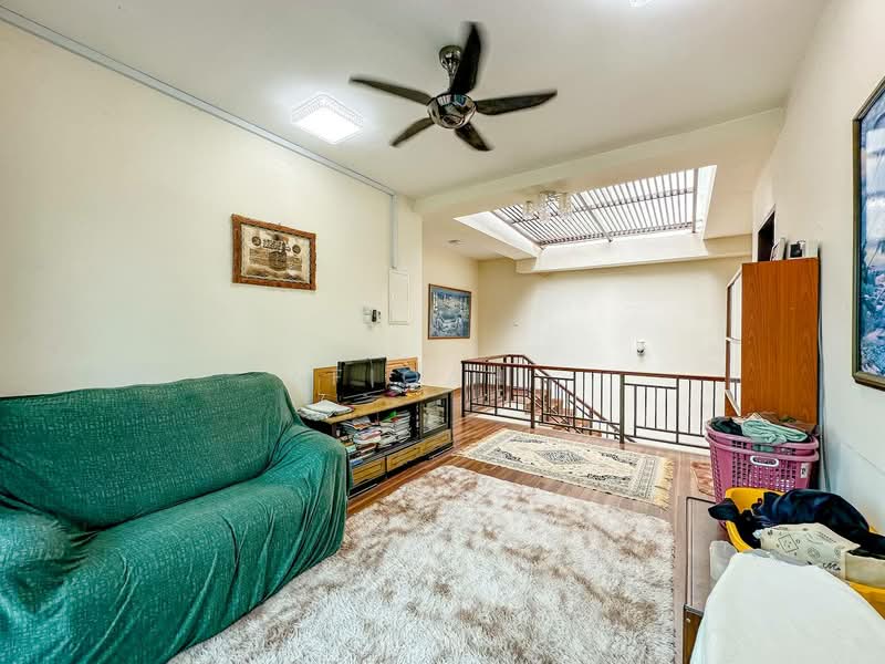 Ivy Terrace, Denai Alam untuk Untuk Dijual - RM 1,080,000, Mac 2026 - Living Room - PropertyGuru.com.my