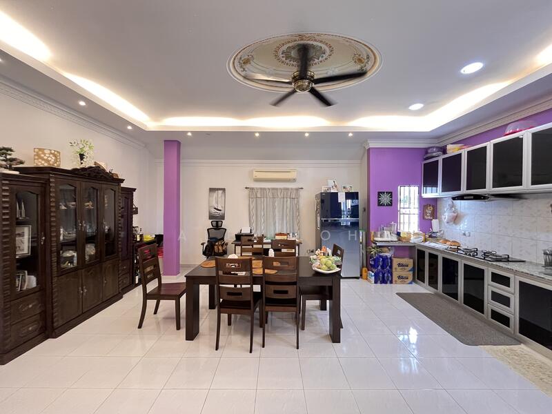 Bungalow for Sale in Padang Matsirat (Kedah) - Alex Loh - Dining Room - PropertyGuru.com.my