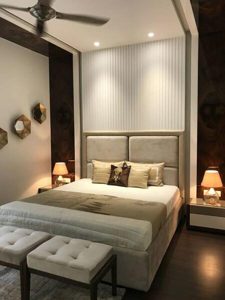 Bedroom di bawah untuk org tua/krg upaya