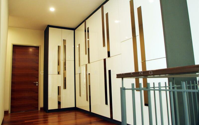 Rumah Teres untuk Dijual di Temasya Glenmarie (Glenmarie) - Chester Cheng - Corridor - PropertyGuru.com.my