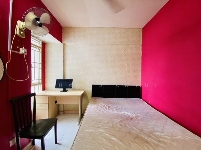 Bedroom
