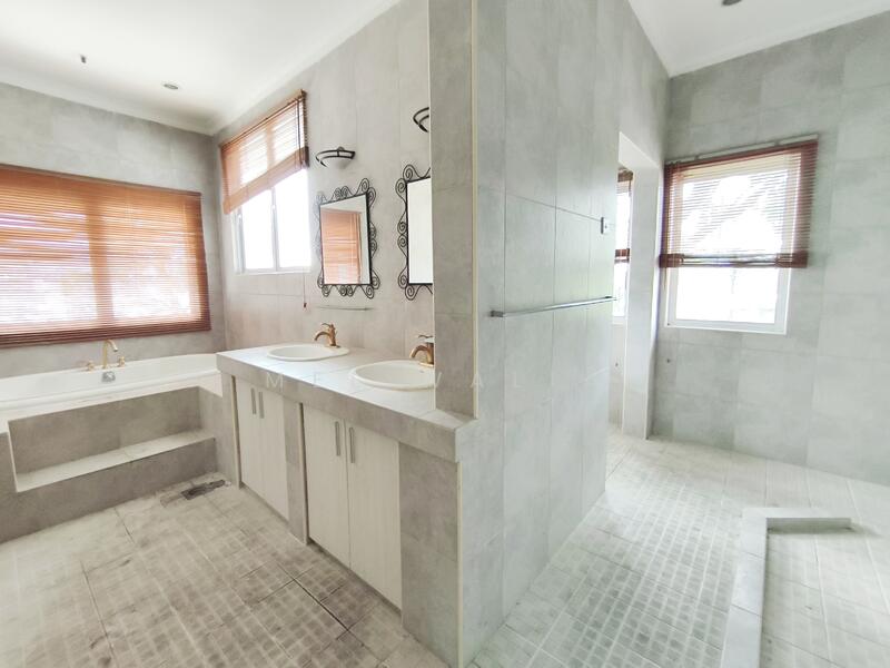 For Sale - Ukay Heights Bungalow