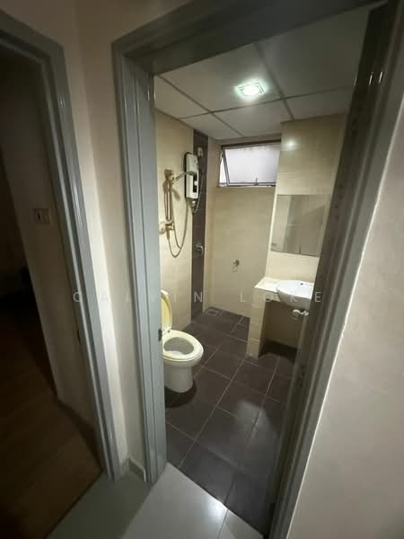 Kondominium untuk Disewa di Cova Suites - Calvin Loke - Bathroom - PropertyGuru.com.my