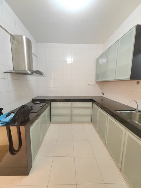 Condominium for Sale at 1 Petaling - Mak Oliver - Kitchen - PropertyGuru.com.my