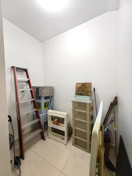 Condominium for Sale at 1 Petaling - Mak Oliver - Storage - PropertyGuru.com.my