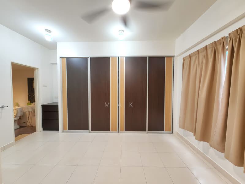 Condominium for Sale at 1 Petaling - Mak Oliver - Bedroom - PropertyGuru.com.my