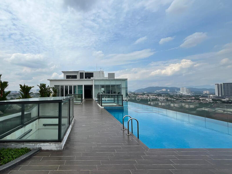 Livia C180 - Infinity Pool