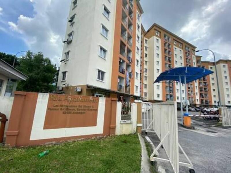 For Rent - Ria Apartment