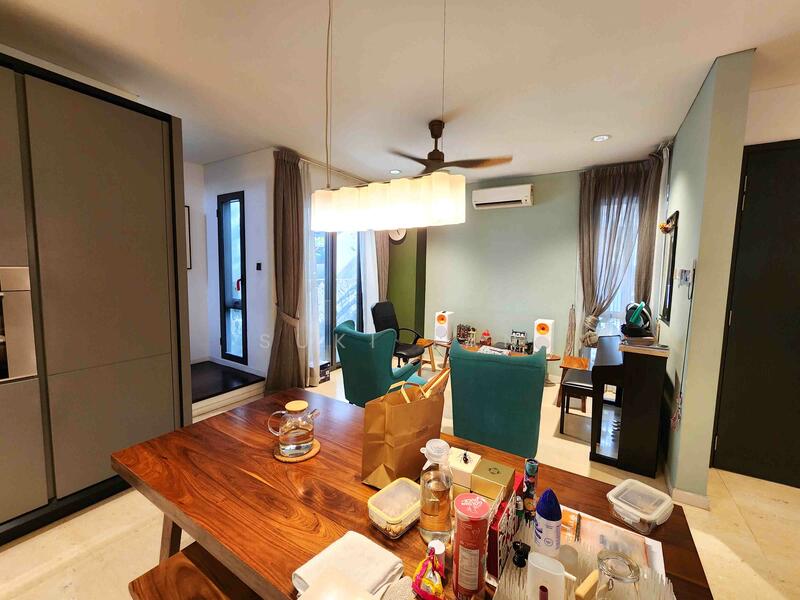 Semi-Detached House for Sale in Lake Fields (Sungai Besi) - Suki Tan - Living Room - PropertyGuru.com.my