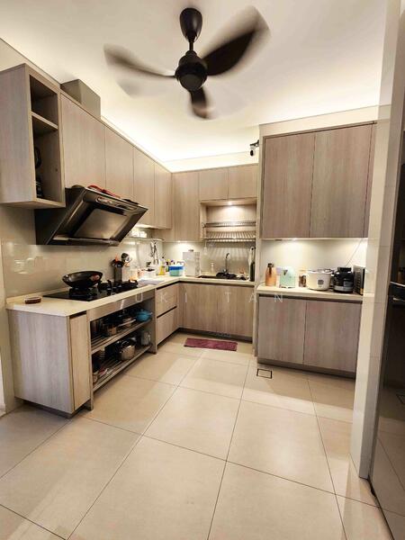 Semi-Detached House for Sale in Lake Fields (Sungai Besi) - Suki Tan - Kitchen - PropertyGuru.com.my