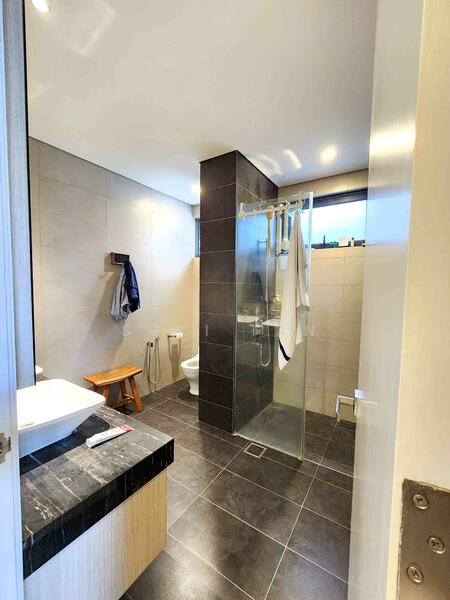 Semi-Detached House for Sale in Lake Fields (Sungai Besi) - Suki Tan - Bathroom - PropertyGuru.com.my