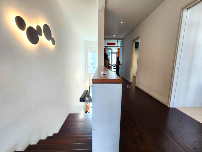 Semi-Detached House for Sale in Lake Fields (Sungai Besi) - Suki Tan - Corridor - PropertyGuru.com.my