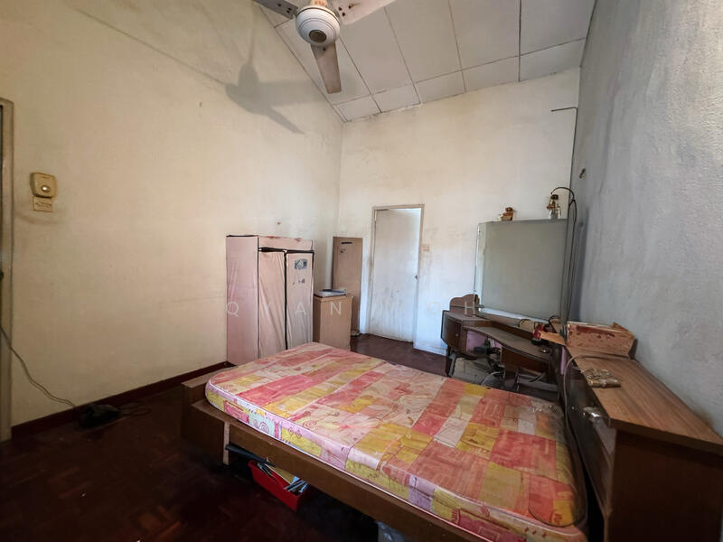 Rumah Teres untuk Dijual di Island Glades (Jelutong) - Qyan Goh - Bedroom - PropertyGuru.com.my