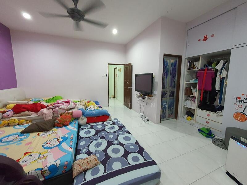 2-storey Terraced House for Sale in Taman Pengkalan Pertama (Ipoh) - Gary Tang - Bedroom - PropertyGuru.com.my
