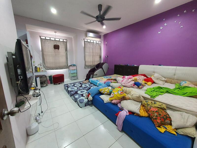 2-storey Terraced House for Sale in Taman Pengkalan Pertama (Ipoh) - Gary Tang - Bedroom - PropertyGuru.com.my