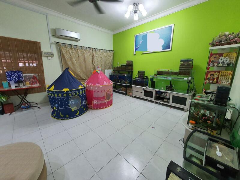 2-storey Terraced House for Sale in Taman Pengkalan Pertama (Ipoh) - Gary Tang - Living Room - PropertyGuru.com.my