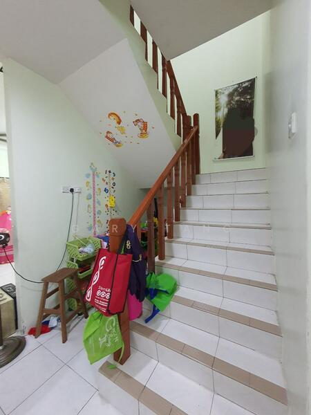 2-storey Terraced House for Sale in Taman Pengkalan Pertama (Ipoh) - Gary Tang - Corridor - PropertyGuru.com.my