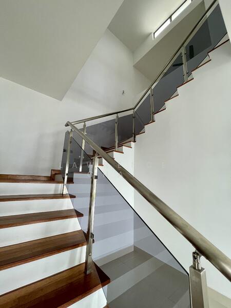Rumah Berkembar untuk Dijual di Lakeside Residences (Puchong) - Lawrence Chan - Interior - PropertyGuru.com.my