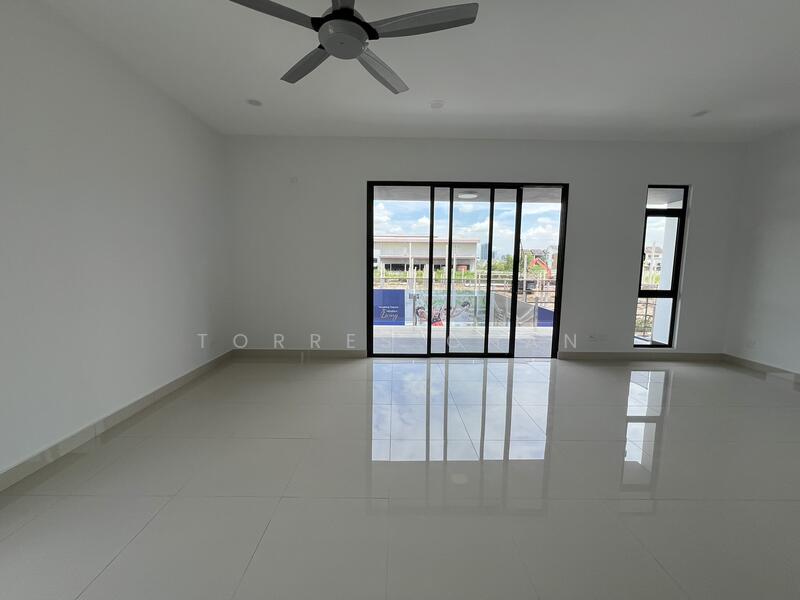 Master Room