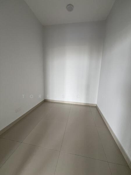 Maid Room
