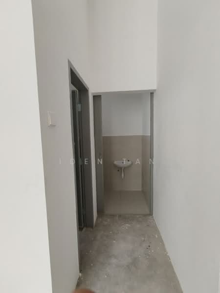 Kedai / Pejabat untuk Disewa di Gelang Patah (Johor) - Iden Tan - Bathroom - PropertyGuru.com.my