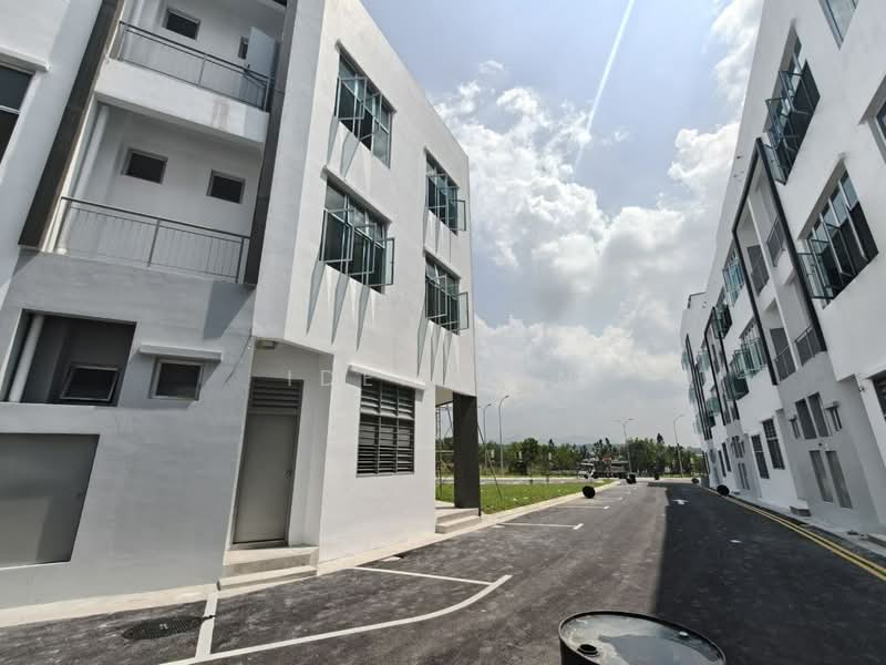 Kedai / Pejabat untuk Disewa di Gelang Patah (Johor) - Iden Tan - Exterior - PropertyGuru.com.my