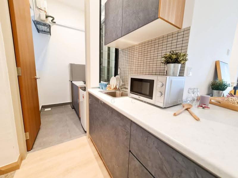 Kediaman Servis untuk Dijual di The Grand Subang Jaya SS15 - Yu Heng Chong - Kitchen - PropertyGuru.com.my