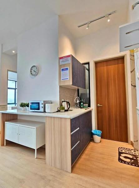 Kediaman Servis untuk Dijual di The Grand Subang Jaya SS15 - Yu Heng Chong - Kitchen - PropertyGuru.com.my