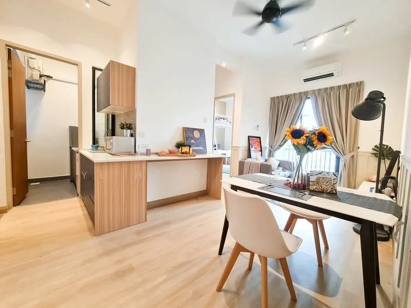 Service Residence for Sale at The Grand Subang Jaya SS15 - Yu Heng Chong - Kitchen - PropertyGuru.com.my