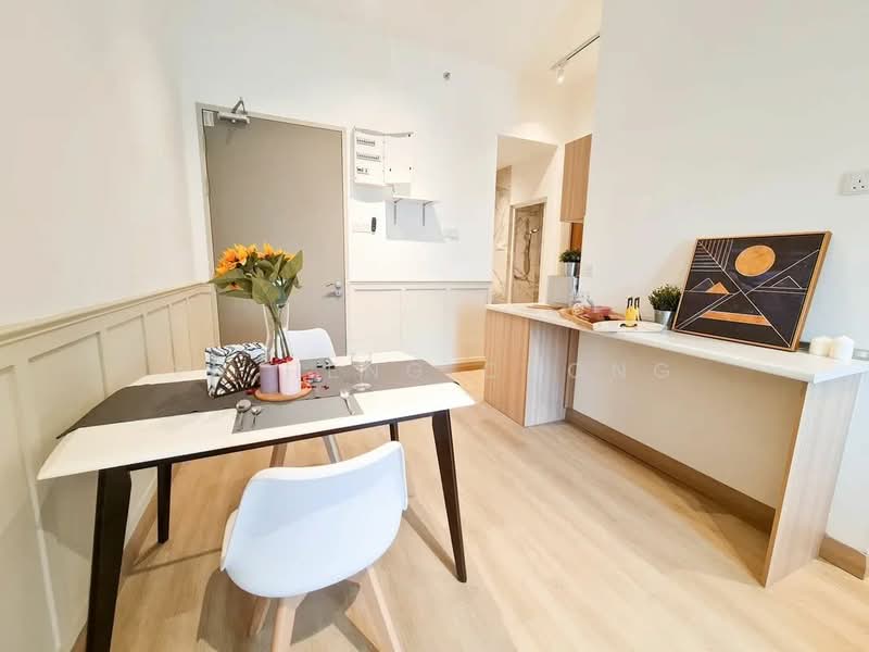 Service Residence for Sale at The Grand Subang Jaya SS15 - Yu Heng Chong - Dining Room - PropertyGuru.com.my