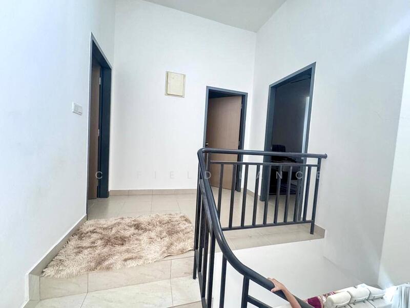 Upstairs Living Hall