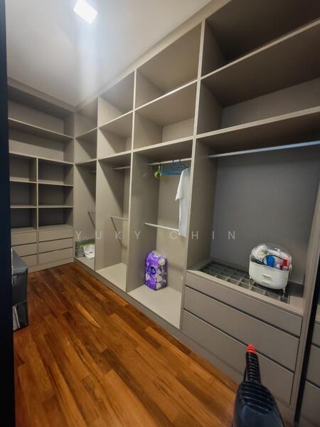 Closet